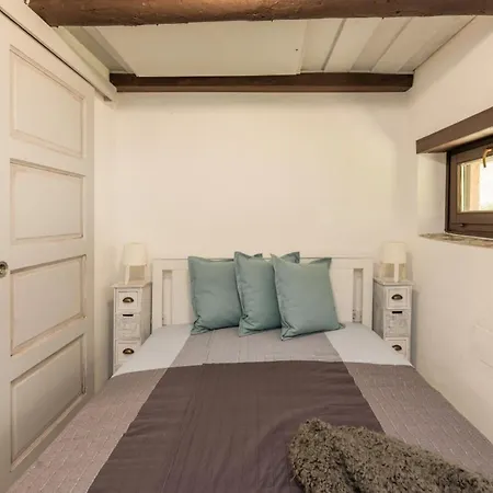 Ferienhaus Lovely *