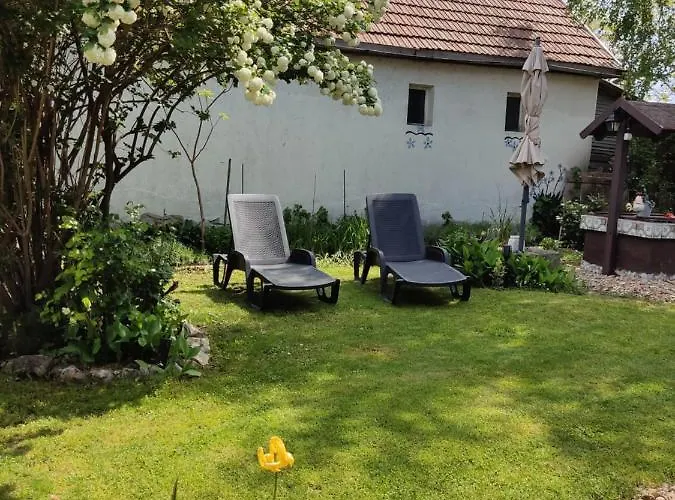 Дом отдыха Lovely *